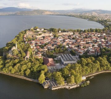 Ioannina old town and Lake Pamvotis Greece – Day tour from Vlora